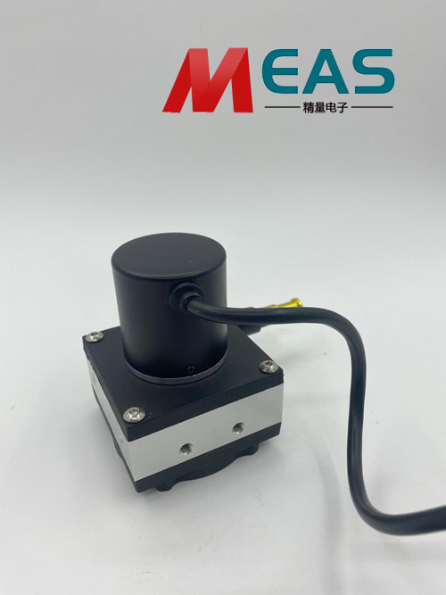 ����λ�Ƃ������_��ÿһ��(g��)ƫ�ƶ�������(zh��n)�ɼ���У��