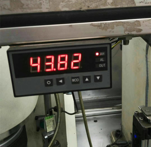 �Q�ؼ�λ�Ƃ������ڻ���������վ�еęz�y(c��)�c�S��